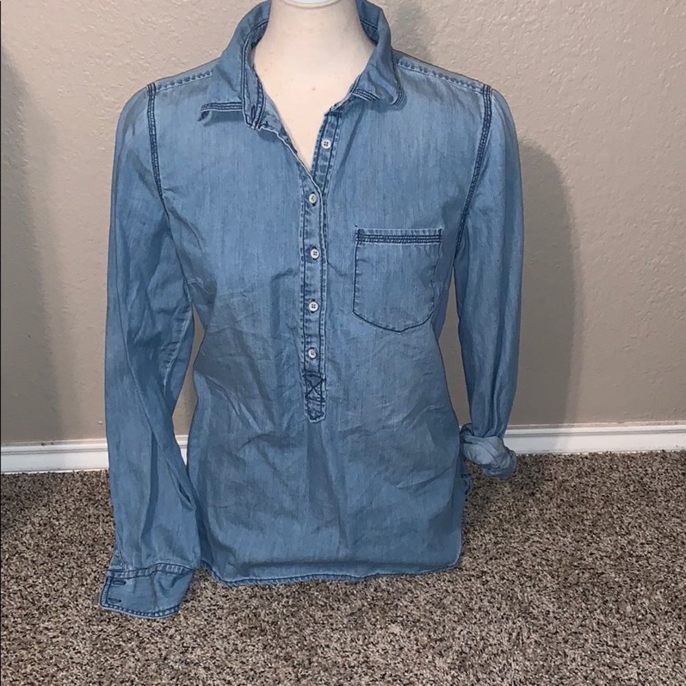 Blue denim medium top